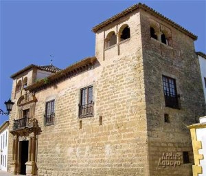 PALACIO D MONDRAGON FACHADA