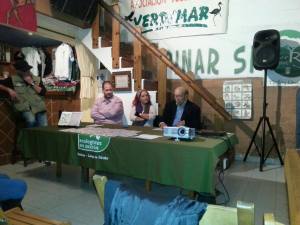 10446276_803735769710900_2222244815977535719_o