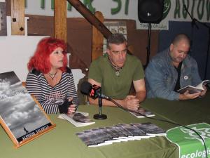 12351078_938298692890619_196433210_n